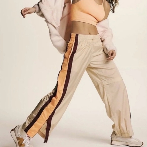 FP Movement by Free People Pants - Free People End Zone Track Pants in Magnolia Combo Sz L Side Zip Bottom NWOT